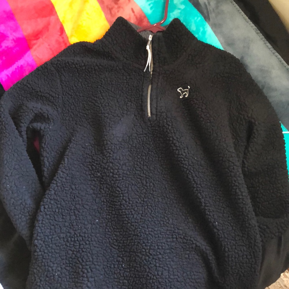 Sherpa half zip 😻 - Picture 2 of 3